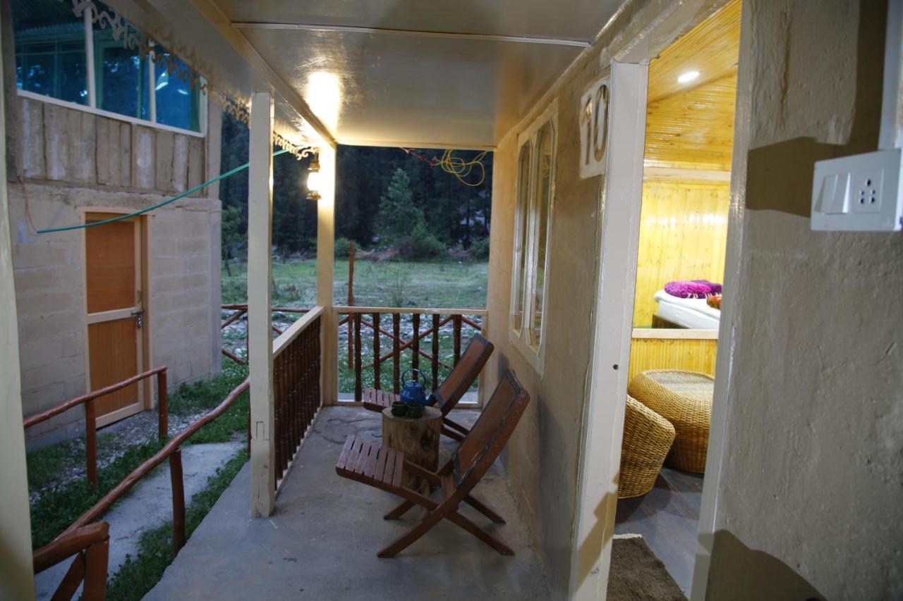Wind Chime Baga Sarahan Rampur  Luaran gambar